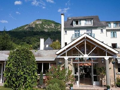 Logis Hotel Les Cimes Argelès-Gazost Eksteriør billede