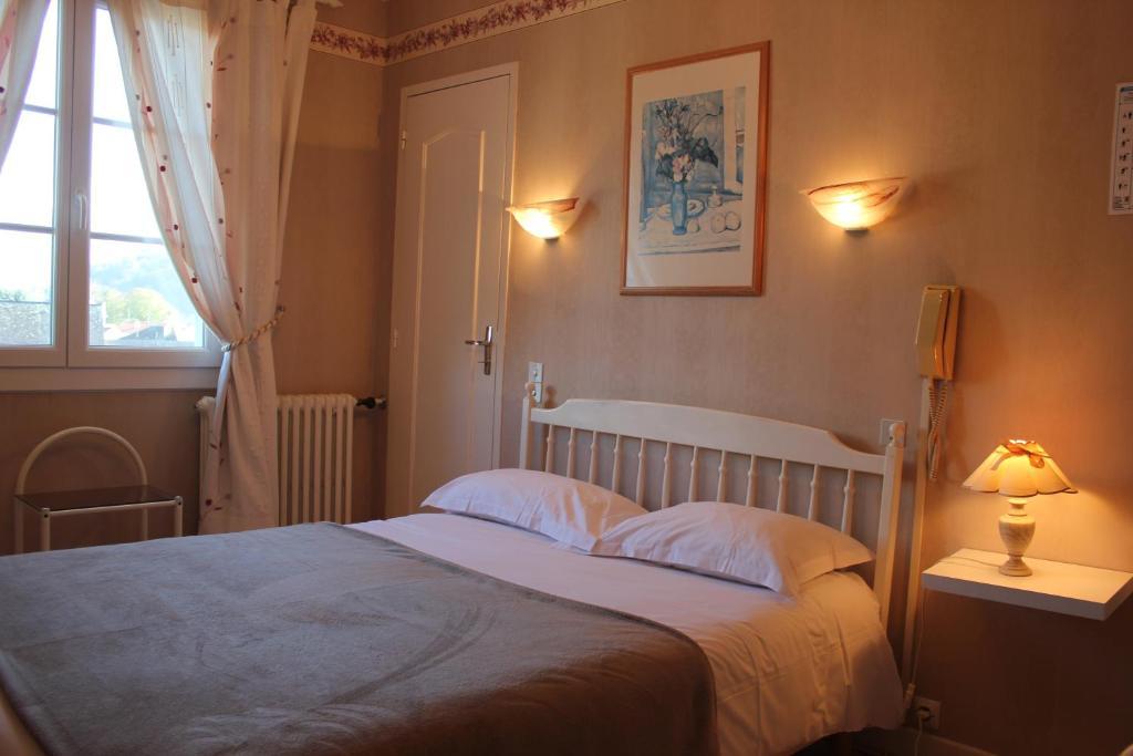 Logis Hotel Les Cimes Argelès-Gazost Værelse billede